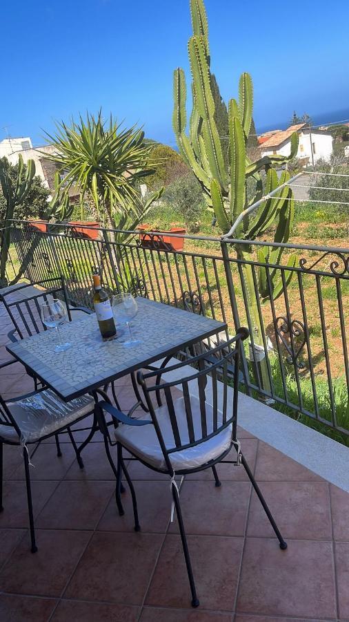 Villa In Vetro Castellammare del Golfo Kültér fotó